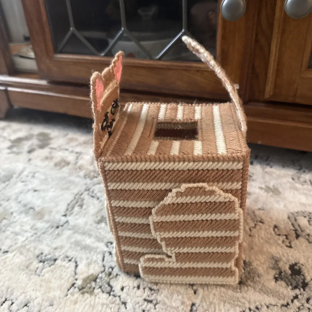 Handmade Smiling Cat 3D Plastic Canvas Tissue Box Cover